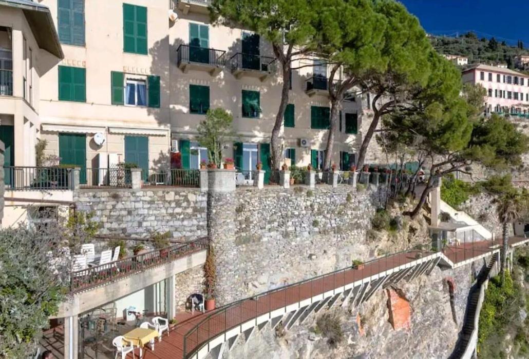 Pieve Ligure A Picco Sul Mare Con Piscina Villa Regina Exteriér fotografie