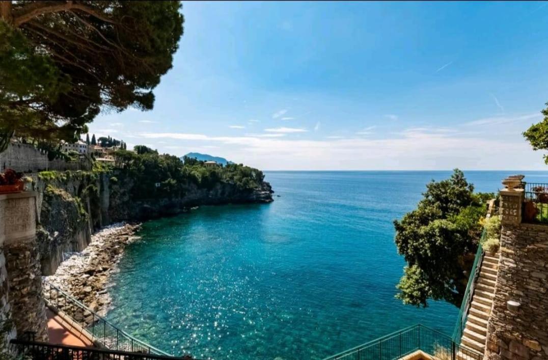 Pieve Ligure A Picco Sul Mare Con Piscina Villa Regina Exteriér fotografie