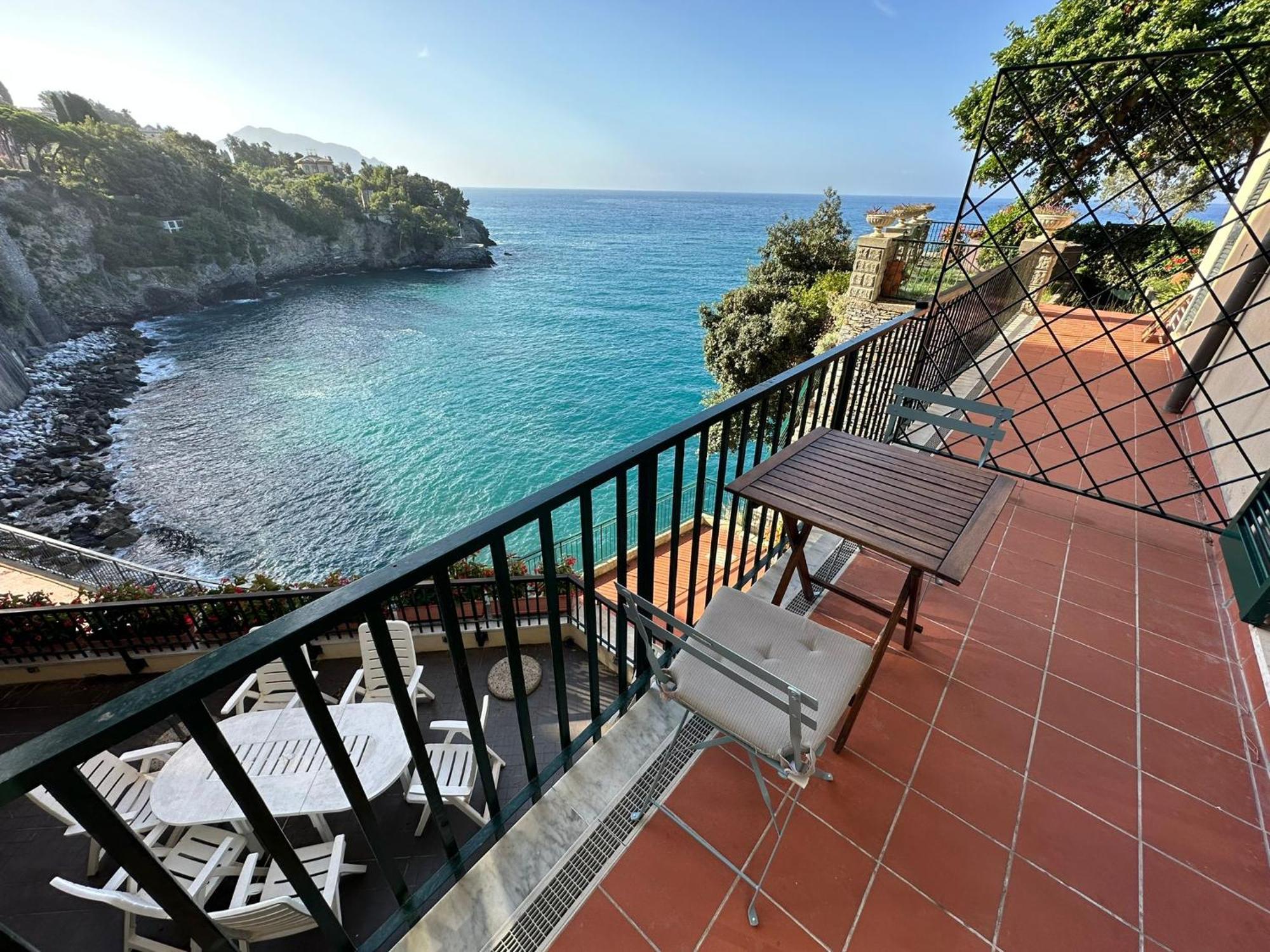Pieve Ligure A Picco Sul Mare Con Piscina Villa Regina Exteriér fotografie